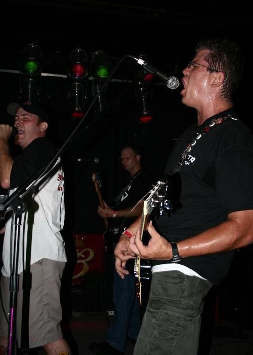 Sterling Hotel w/ Peter and The Test Tube Babies – August 25, 2005 photo 30