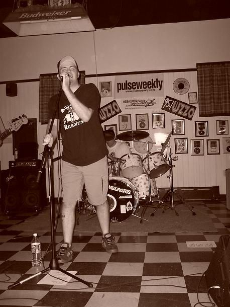 Kate’s Kafe – July 10, 2004 photo 13