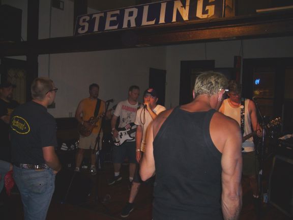 Sterling Hotel w/ The Harletts – May 27, 2006 photo 17