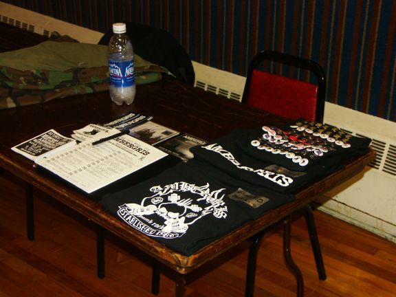 St. Bernard's Benefit Show - January 15, 2005 photo 23