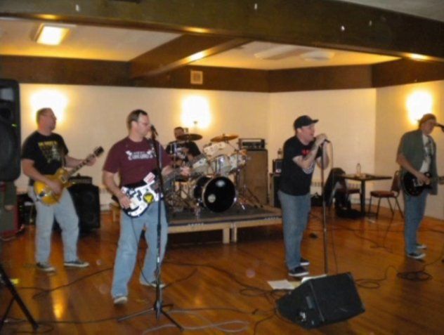 St. Bernard’s – November 18, 2010 photo 4