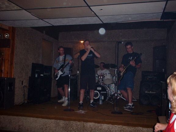 Russian Meatsquats Tribute Show – July 26, 2002 photo 12