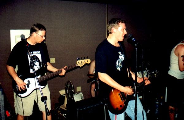 Arch Street Hotel – May 31, 2002 photo 39