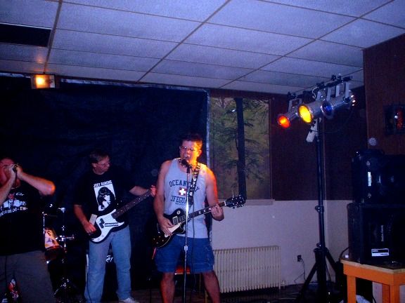 UK Subs – September 2, 2002 photo 12