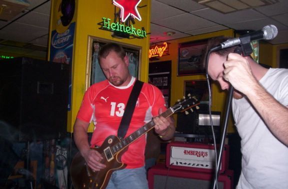 Pourman’s Pub – January 7, 2006 photo 4