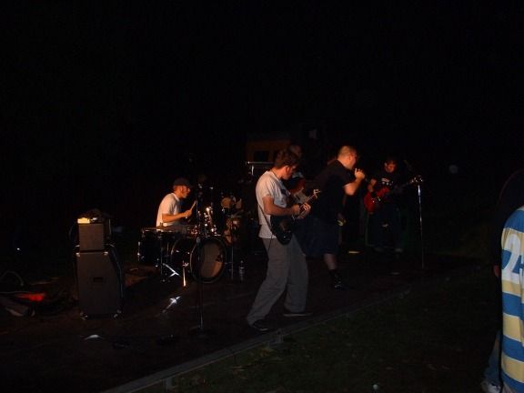 East Amwell Skatepark Benefit Show – September 28, 2002 photo 34