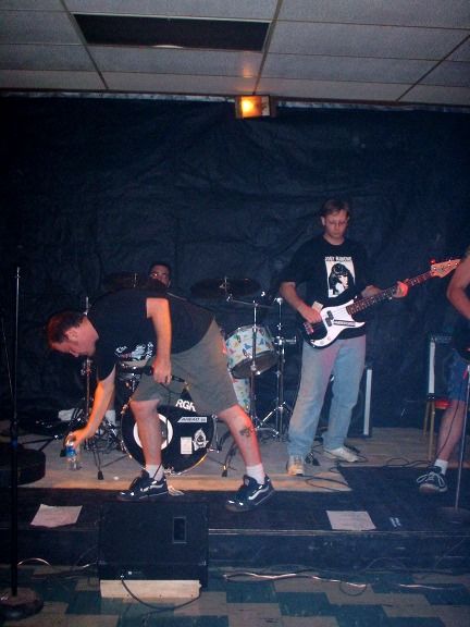 UK Subs – September 2, 2002 photo 30