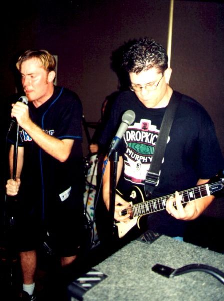 Arch Street Hotel – May 31, 2002 photo 26