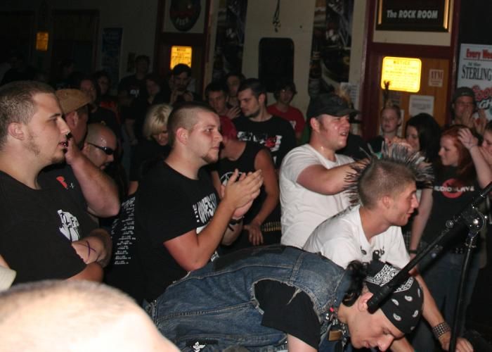 Sterling Hotel w/ The Dickies - July 16, 2005 photo 18