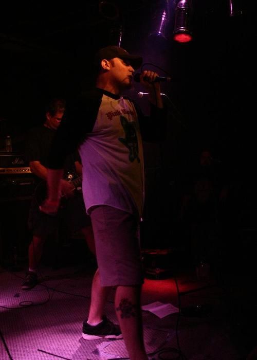 Sterling Hotel w/ Peter and The Test Tube Babies – August 25, 2005 photo 33