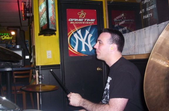 Pourman’s Pub – January 7, 2006 photo 6