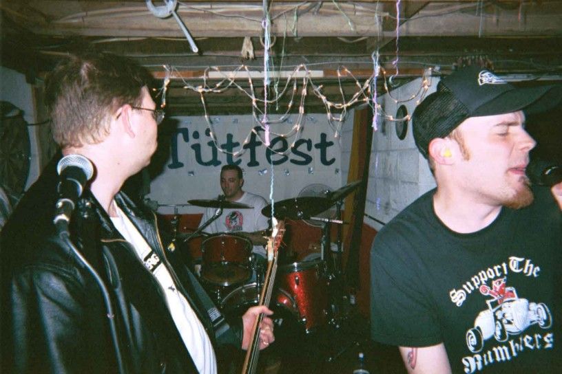 Tütfest 2004 – May 8, 2004 cover image