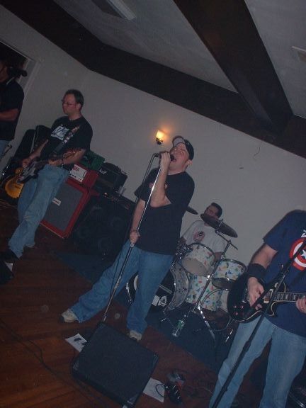 St. Bernard's Benefit Show - January 15, 2005 photo 19