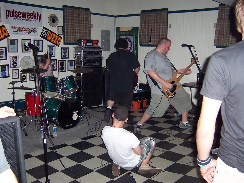 Kate’s Kafe – July 10, 2004 photo 21