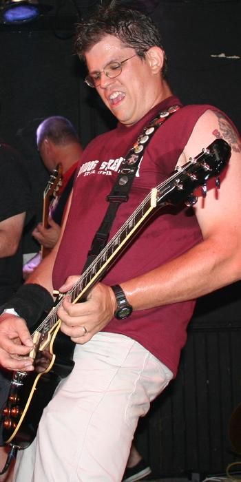 Sterling Hotel w/ The Dickies - July 16, 2005 photo 17