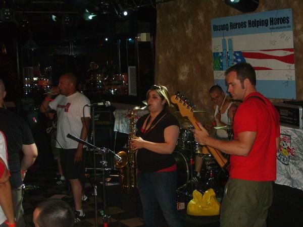 Unsung Heroes Benefit – June 2, 2007 photo 16