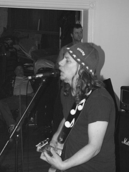 St. Bernard's Benefit Show - January 15, 2005 photo 29