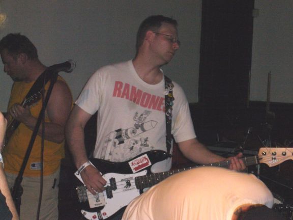 Sterling Hotel w/ The Harletts – May 27, 2006 photo 13