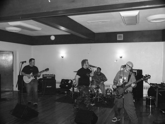 St. Bernard's Benefit Show - January 15, 2005 photo 24