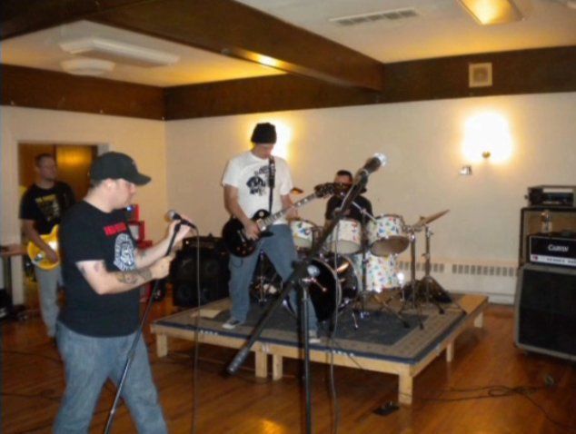 St. Bernard’s – November 18, 2010 photo 5