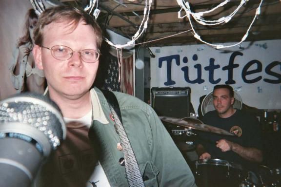 Tütfest 2003 – April 26, 2003 photo 7