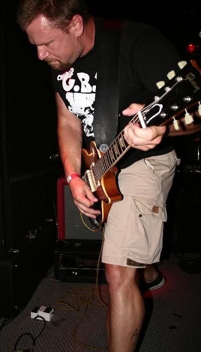 Sterling Hotel w/ Peter and The Test Tube Babies – August 25, 2005 photo 15