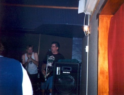 Arch Street Hotel – May 31, 2002 photo 55