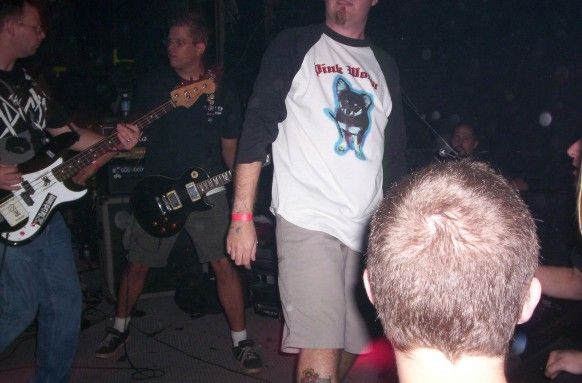 Sterling Hotel w/ Peter and The Test Tube Babies – August 25, 2005 photo 5