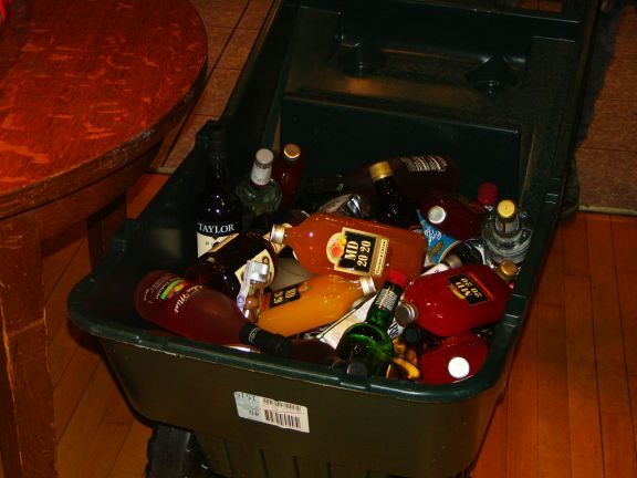 St. Bernard's Benefit Show - January 15, 2005 photo 22