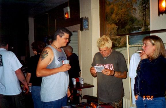 UK Subs – September 2, 2002 photo 40