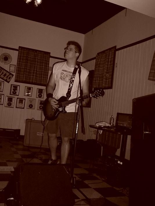 Kate’s Kafe – July 10, 2004 photo 11