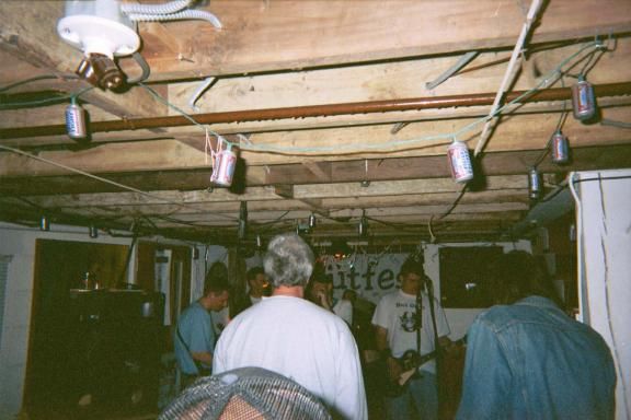 Tütfest 2003 – April 26, 2003 photo 2