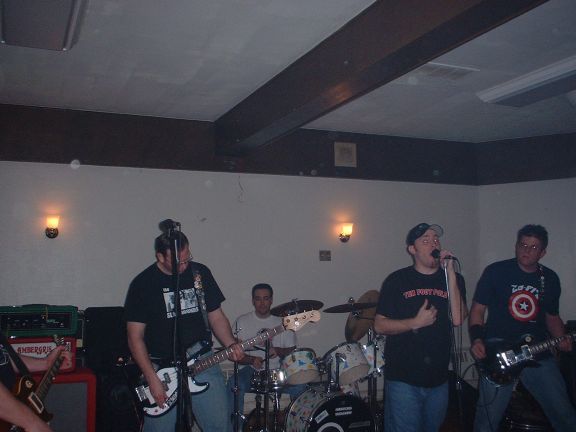 St. Bernard's Benefit Show - January 15, 2005 photo 9