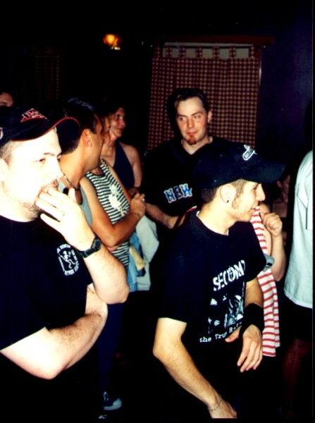 Arch Street Hotel – May 31, 2002 photo 27